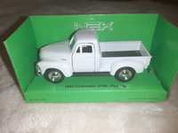 1953 Chavrolet 3100tm Pick UP w skali 1:34