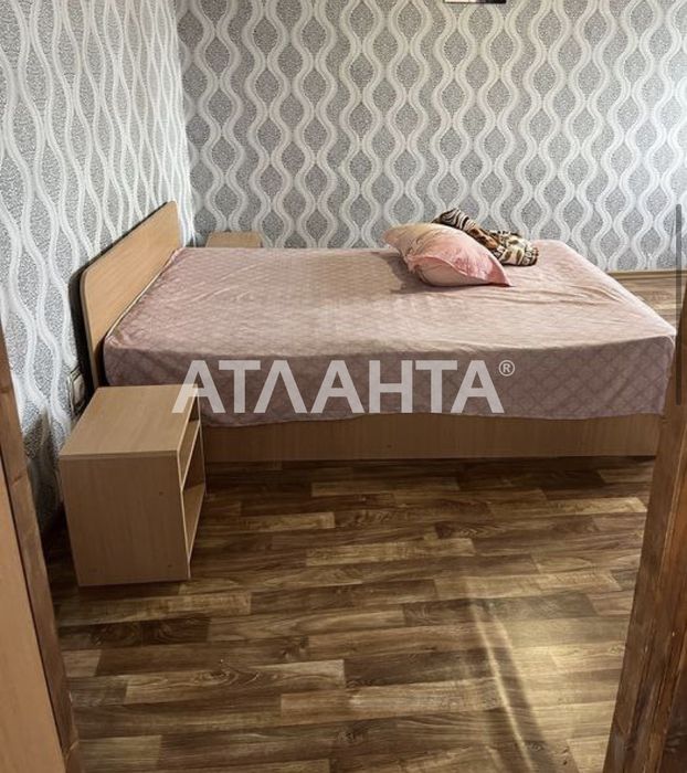 1 комн квартира с ремонтом Застава