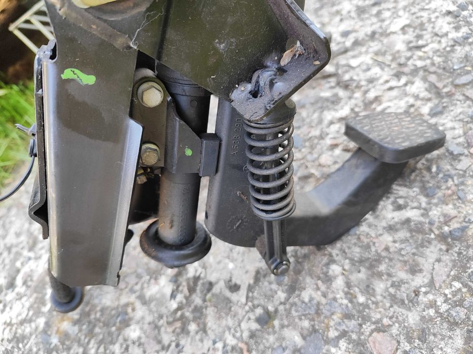 Педальний тракт механіка Блок педалей ВІТО 638