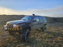 Pilnie sprzedam Jeep Grand cherokee. Czytaj opis