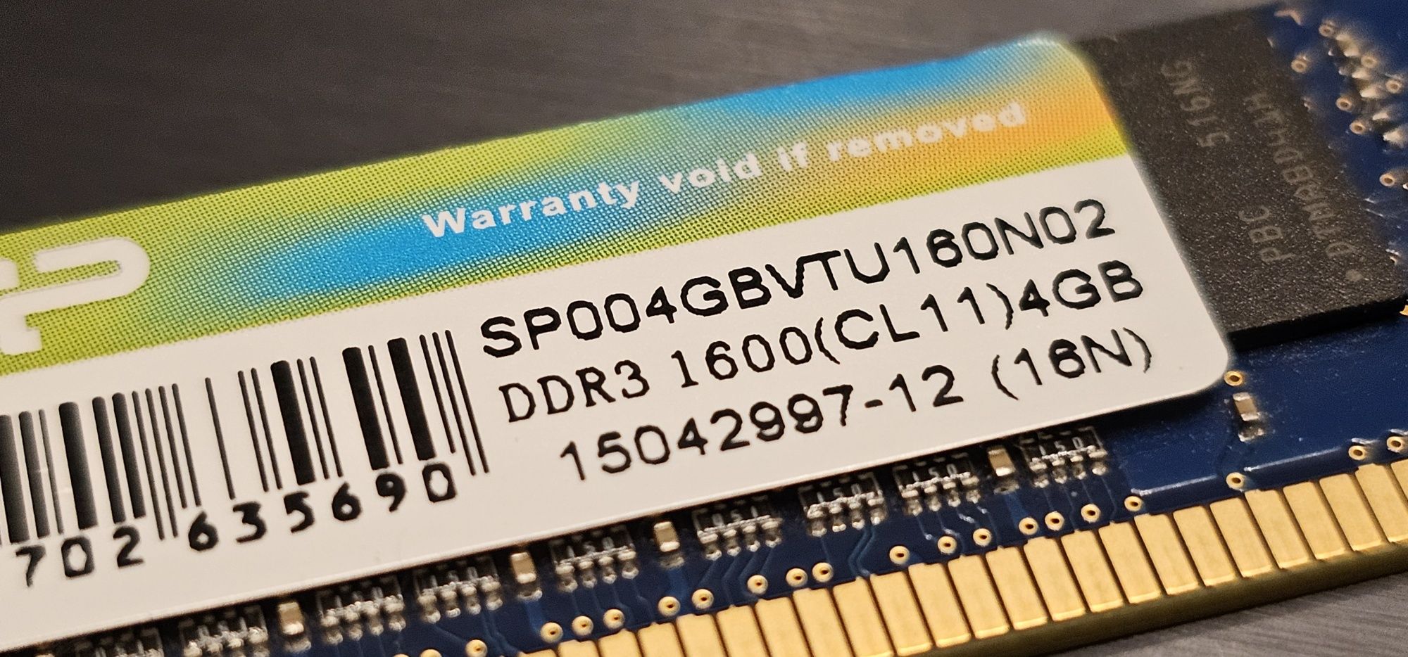 pamięć DDR3 - 4GB