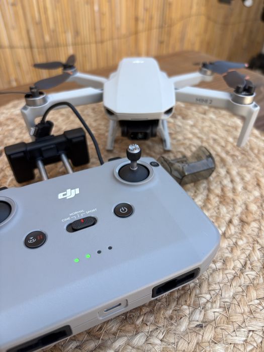 DJI Mini 2 Drone – Como Novo + Suporte de Aterragem