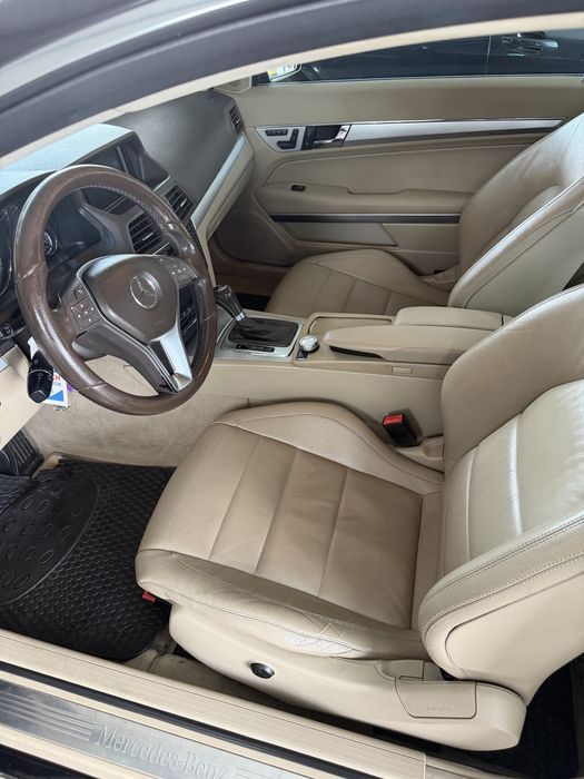 Mercedes E250 coupe novo