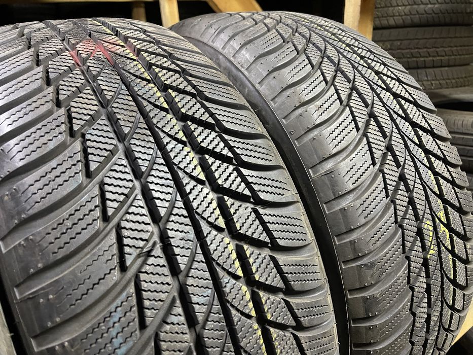 Комплект зими 215/55R17 Bridgestone BLIZZAK LM001 4шт 8мм