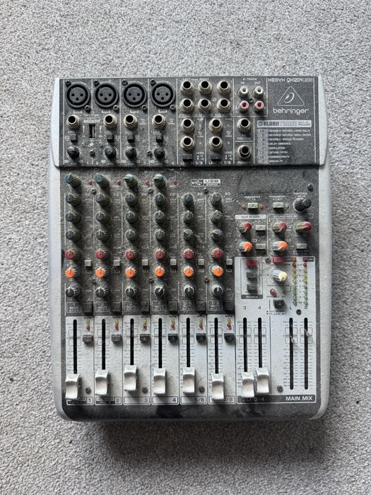 Behringer Xenyx QX1204USB