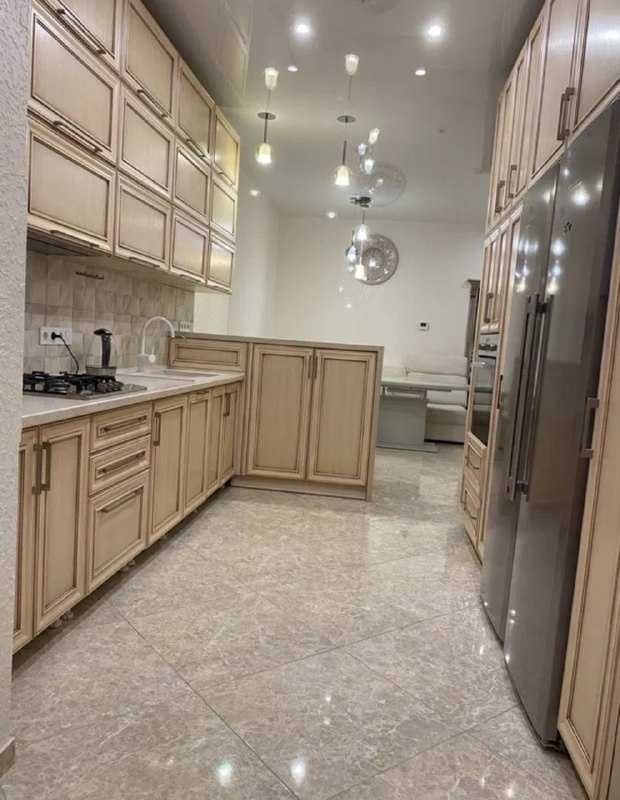 3х.ком кв. S=102м СУПЕРКОМПЛЕКТАЦИЯ, ГАЗ, три спальни (2 детские) 3эт.