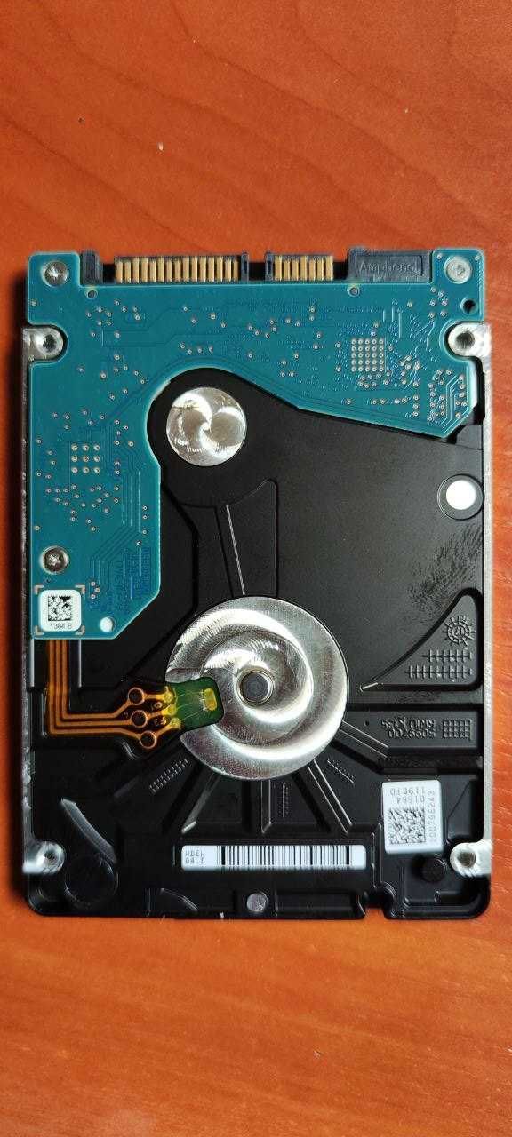 Жорсткий диск HDD Seagate ST500LM030