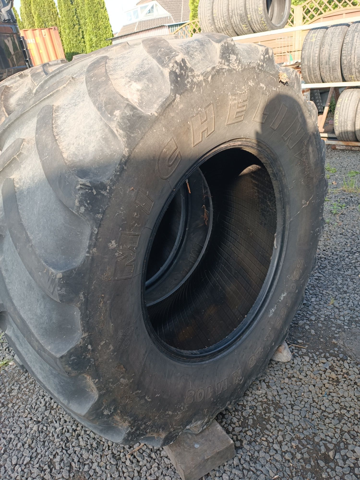 Opona używana 540/65R28 Michelin XM 108 bez napraw