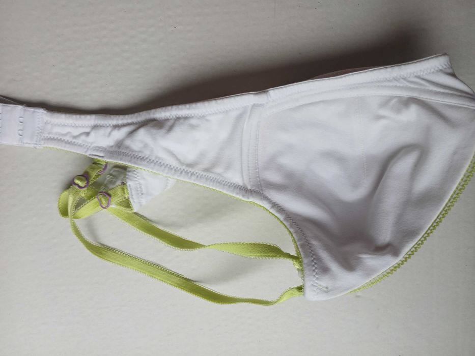 Бюстгальтер ліфчик 34А marks and spencer 75A