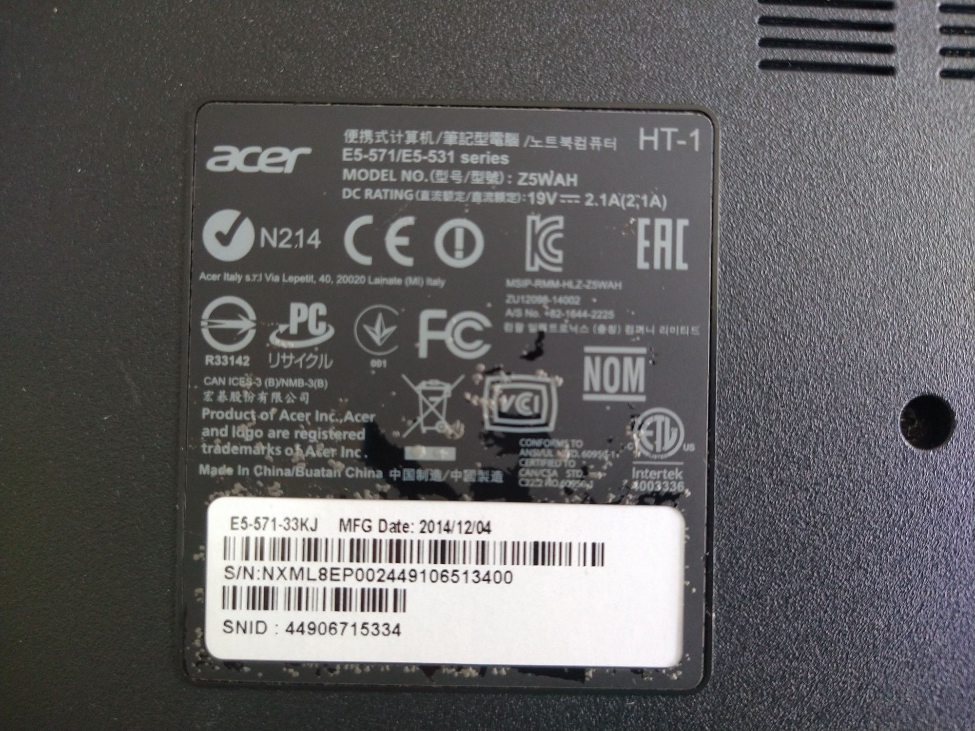Laptop Acer Aspira E5-571 plus ładowarka