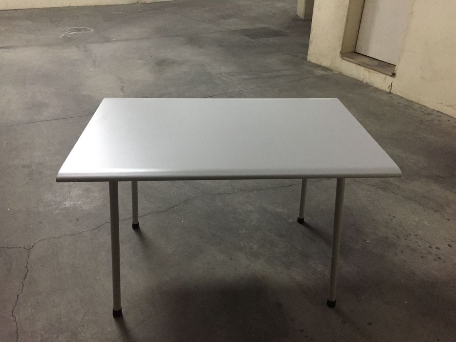 Mesa retangular cor cinza