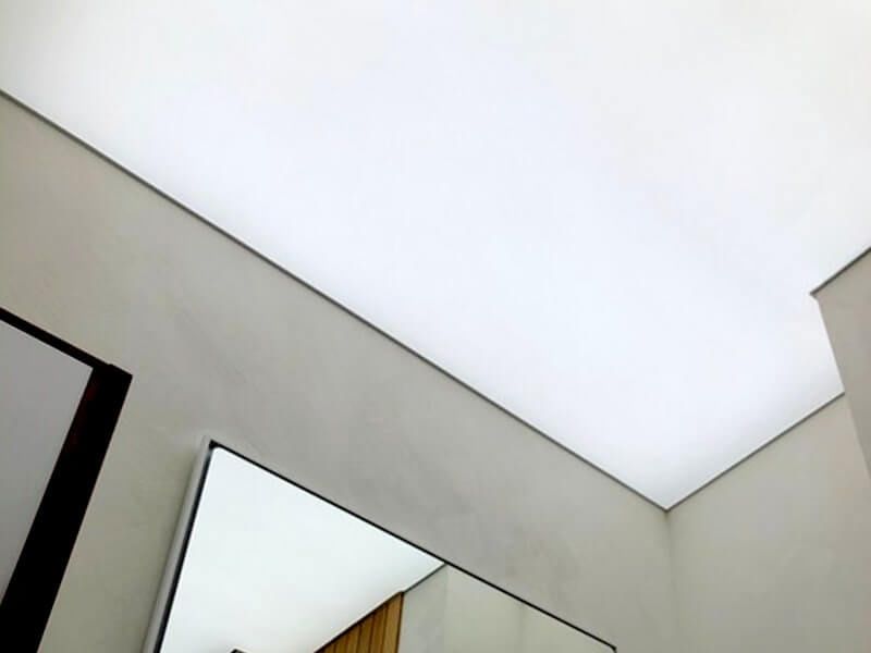 Тканинні натяжні стелі… Натяжні- матові, глянцеві, сатинові