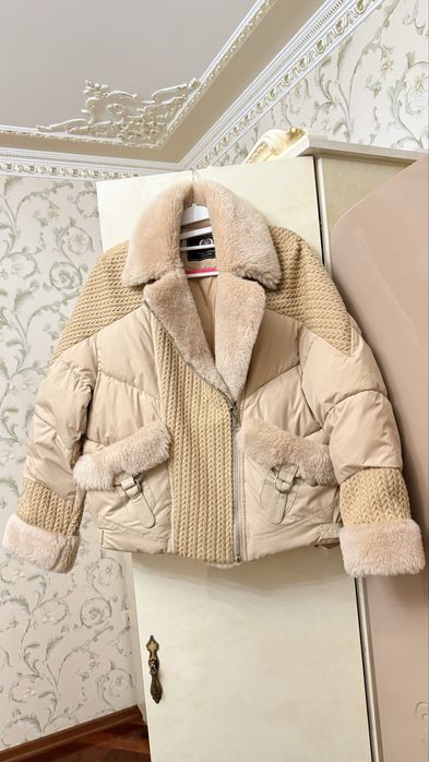 Куртка , Пуховик Вязка С Мехом Овчины Английский Воротник Кемел