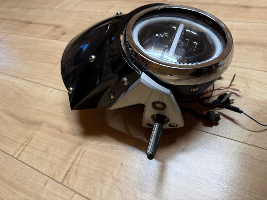 Reflektor lampa do Hyosung GT 125 + owiewka + kierunkowskazy LED
