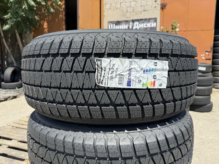 255/50 r20 Bridgestone Blizzak DM-V3 Japan НОВАЯ Резина зимняя