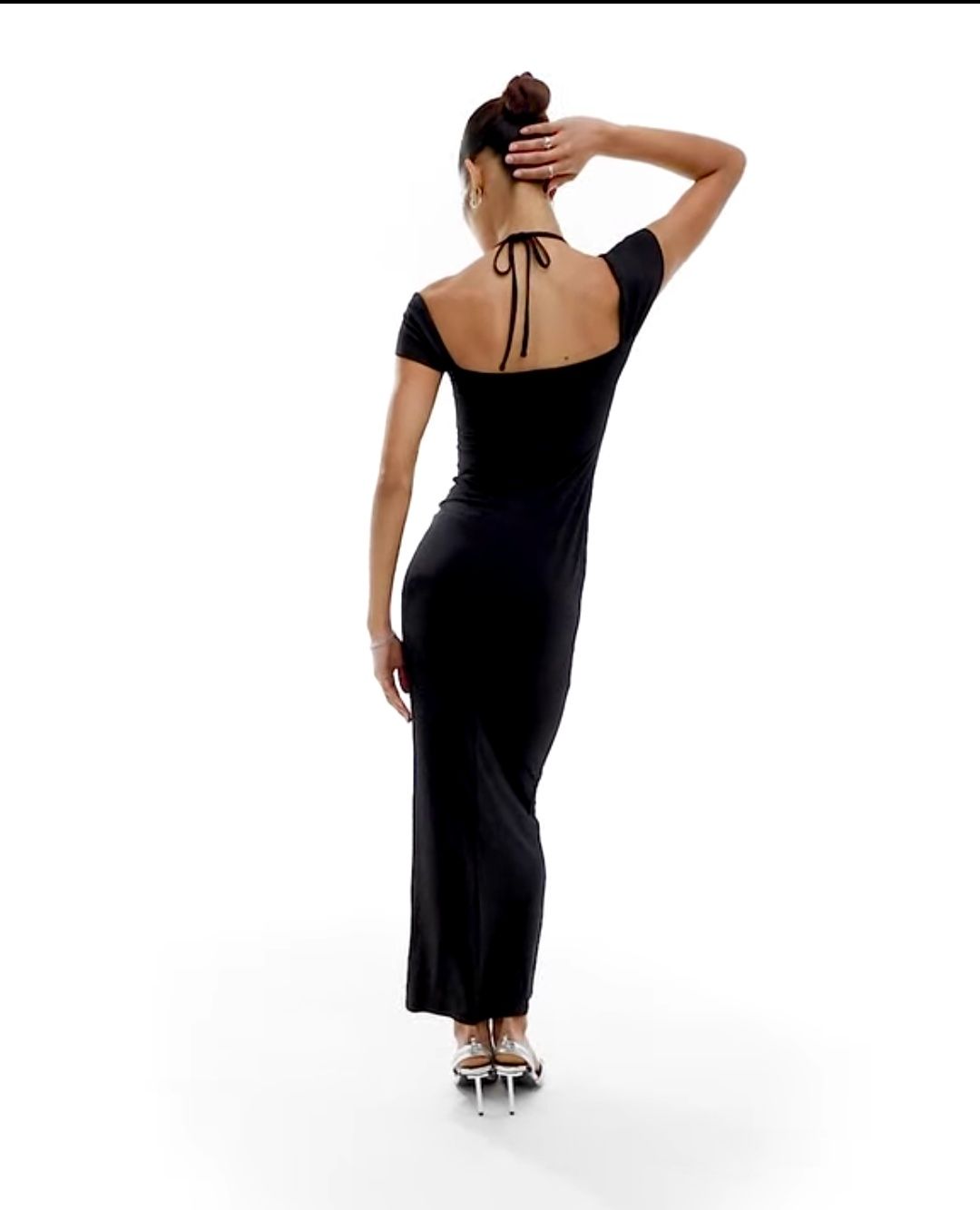 Czarna suknia z marszczeniem ASOS Design