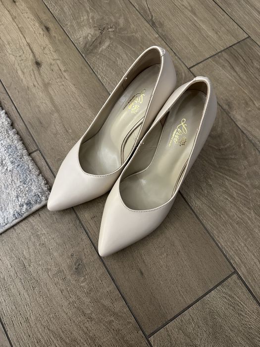 Туфлі шкіряні жіночі бежеві Туфлі для нареченої Туфли для невесты 38р