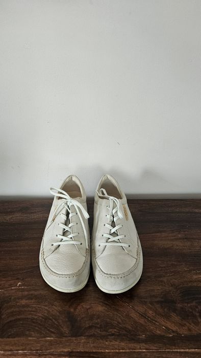 Półbuty Ecco sneakersy 38