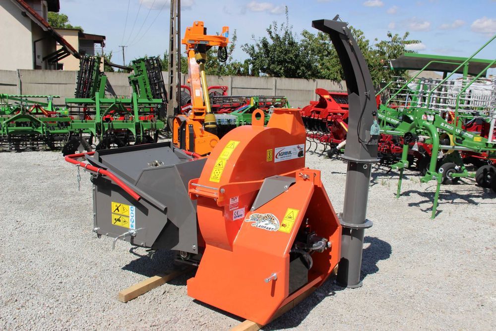 Rębak do gałęzi BX-102R Lampart sieczkarnia rozdrabniarka