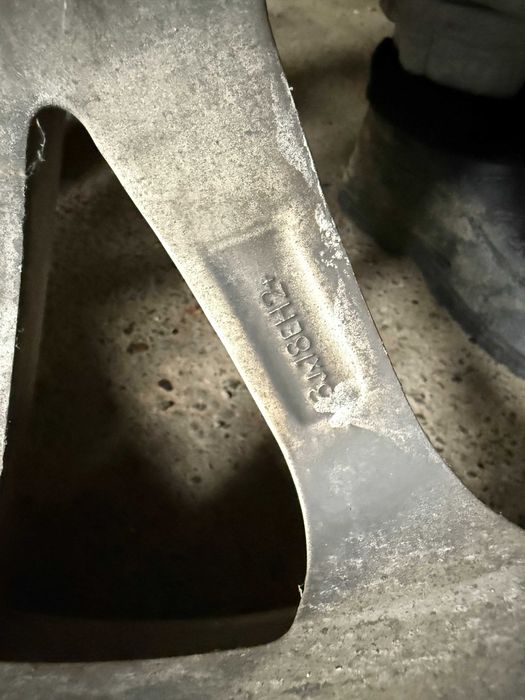 Alufelgi BMW 18" 5x120