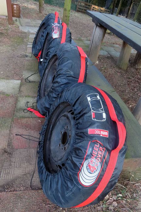 Komplet kół opony zimowe 8mm Dębica Frigo 2 195/65 R15 felgi, pokrowce