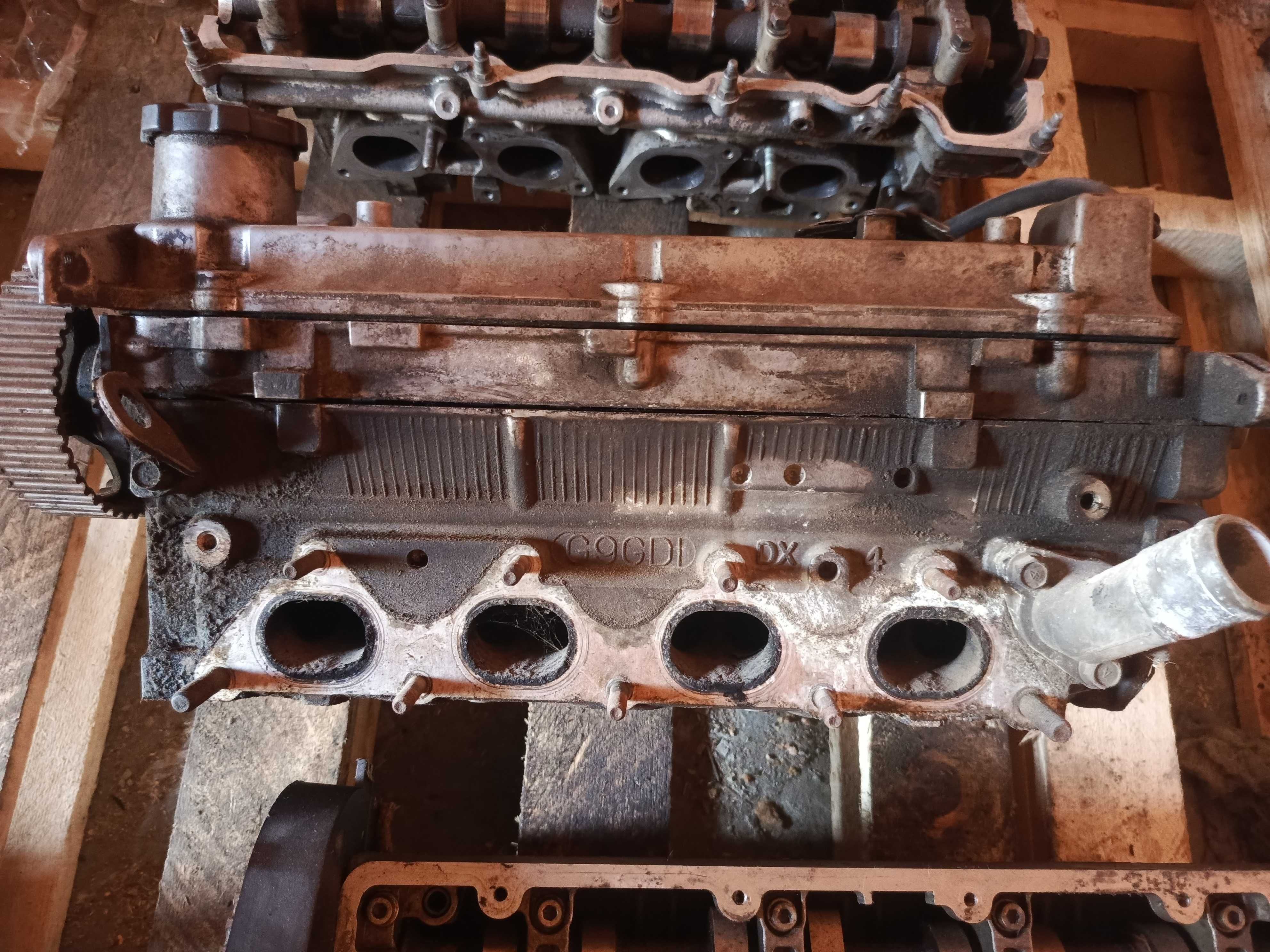 Головка блоку циліндрів Mitsubishi 1.8-2.0 G9GDI DX4 Volvo S40