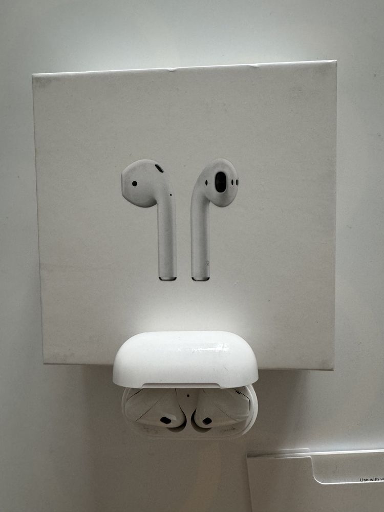 AirPods-1 używane słuchawki Apple
