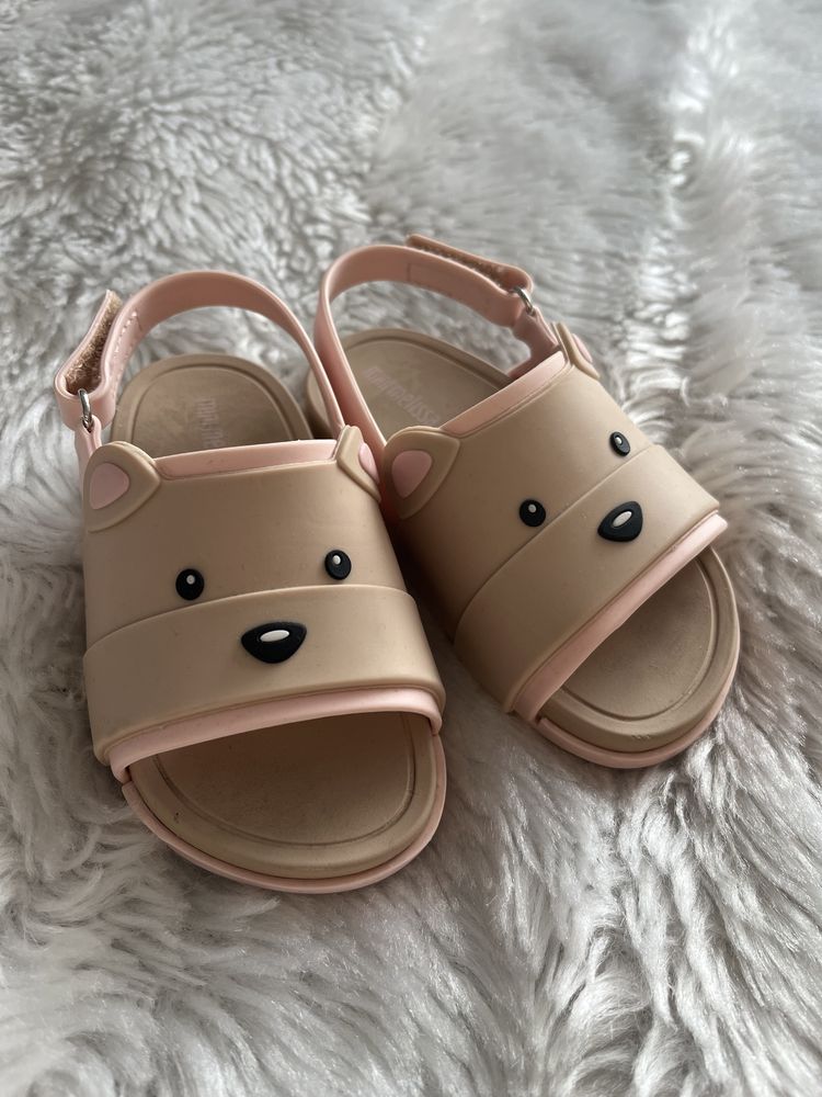 Sandały sandałki beach slide Mini Melissa pachnące 22/23 misie boho