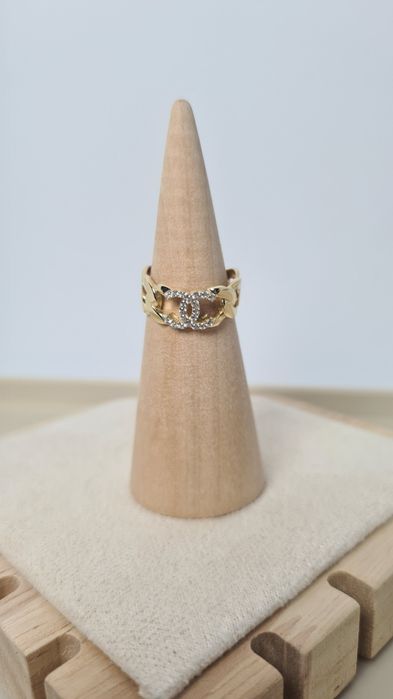 Nowy złoty pierścionek typu Chanel obrączka pancerka cyrkonie p 585