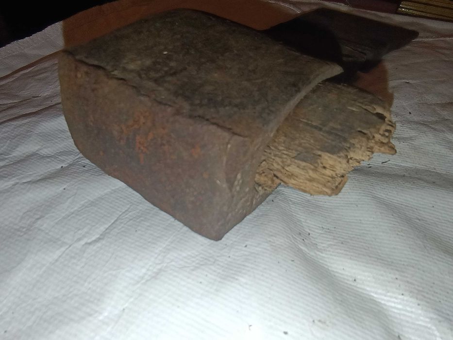 stara kuta siekiera 1450 gram - sygnowana