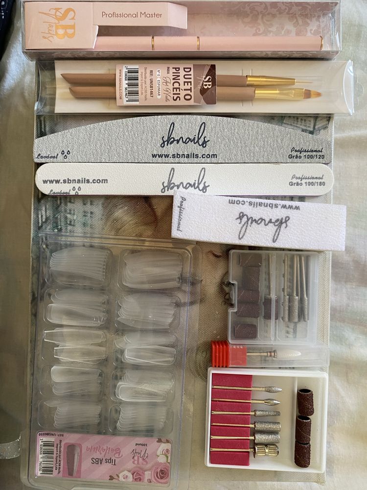 Kit completo para inicio de Nail desing (Tips, Gel, pó acrilico)