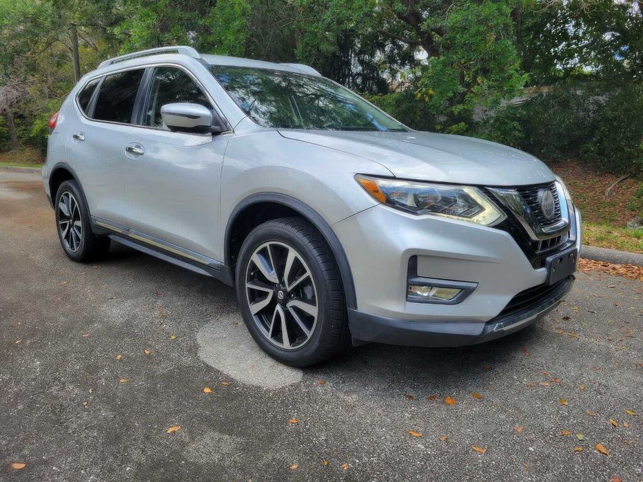 Nissan Rogue SL      2019