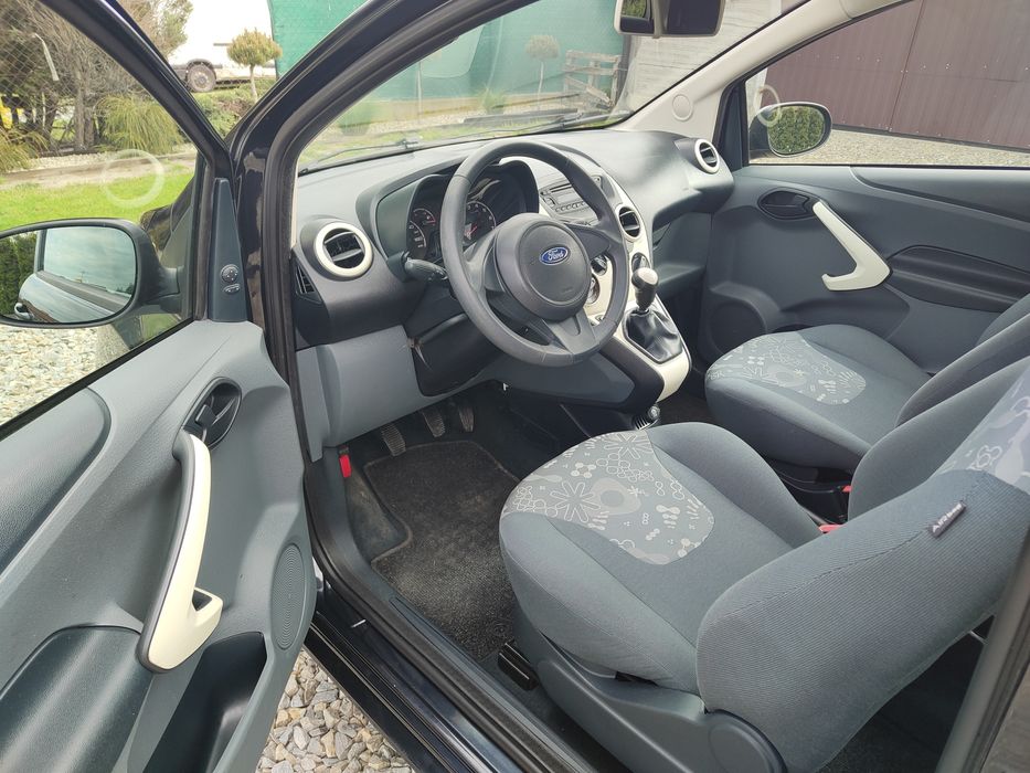 Ford KA benzyna.Klimatyzacja.