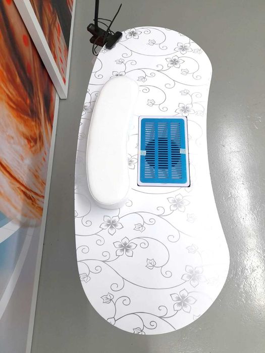 Mesa de Manicure Portátil e Profissional (NOVAS)