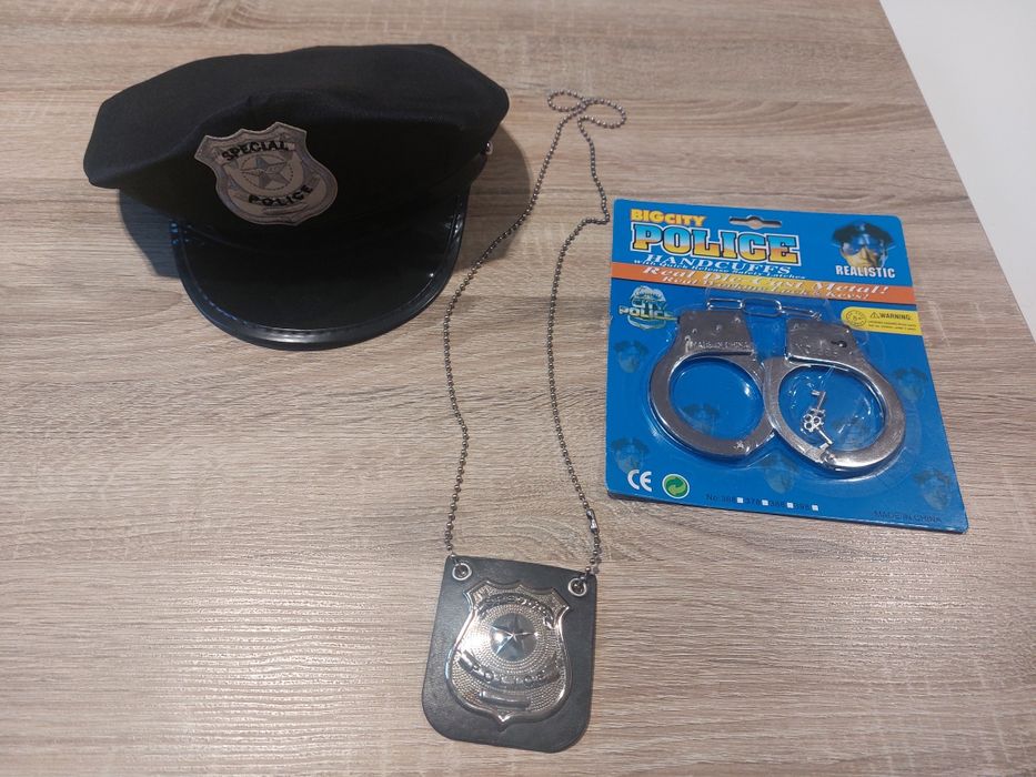Akcesoria do stroju policjantki kajdanki przebranie bal karnawałowy