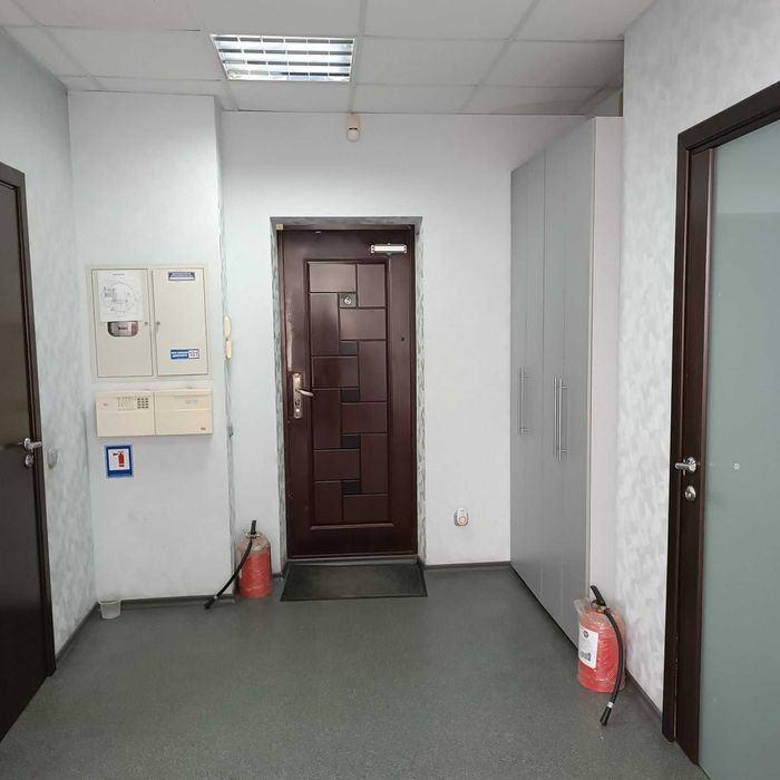 Без комісії ! Оренда офісу 140 метрів, Львівська 22А, на 26 поверсі.