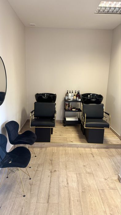 Wynajmę stanowisko fryzjerskie