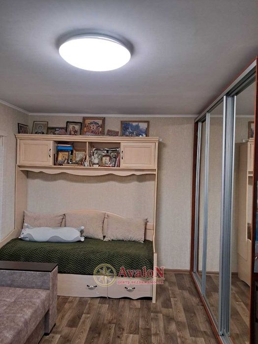 Продам 1-ком квартиру с косметическим ремонтом! Цена 28 000 у.е