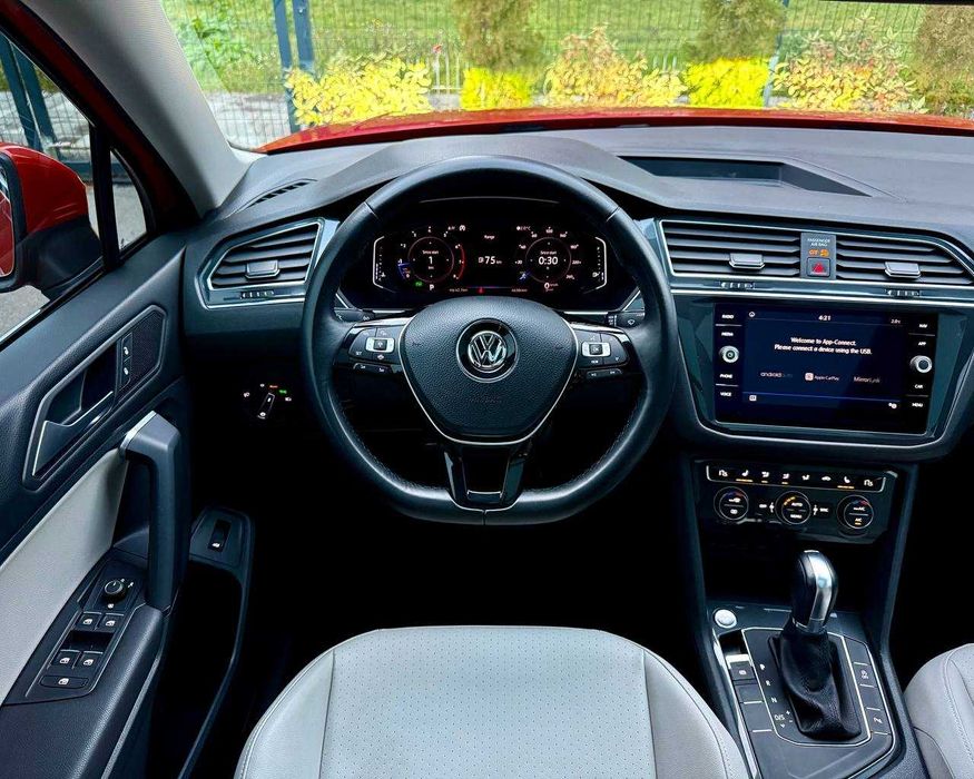 Volkswagen Tiguan SEL