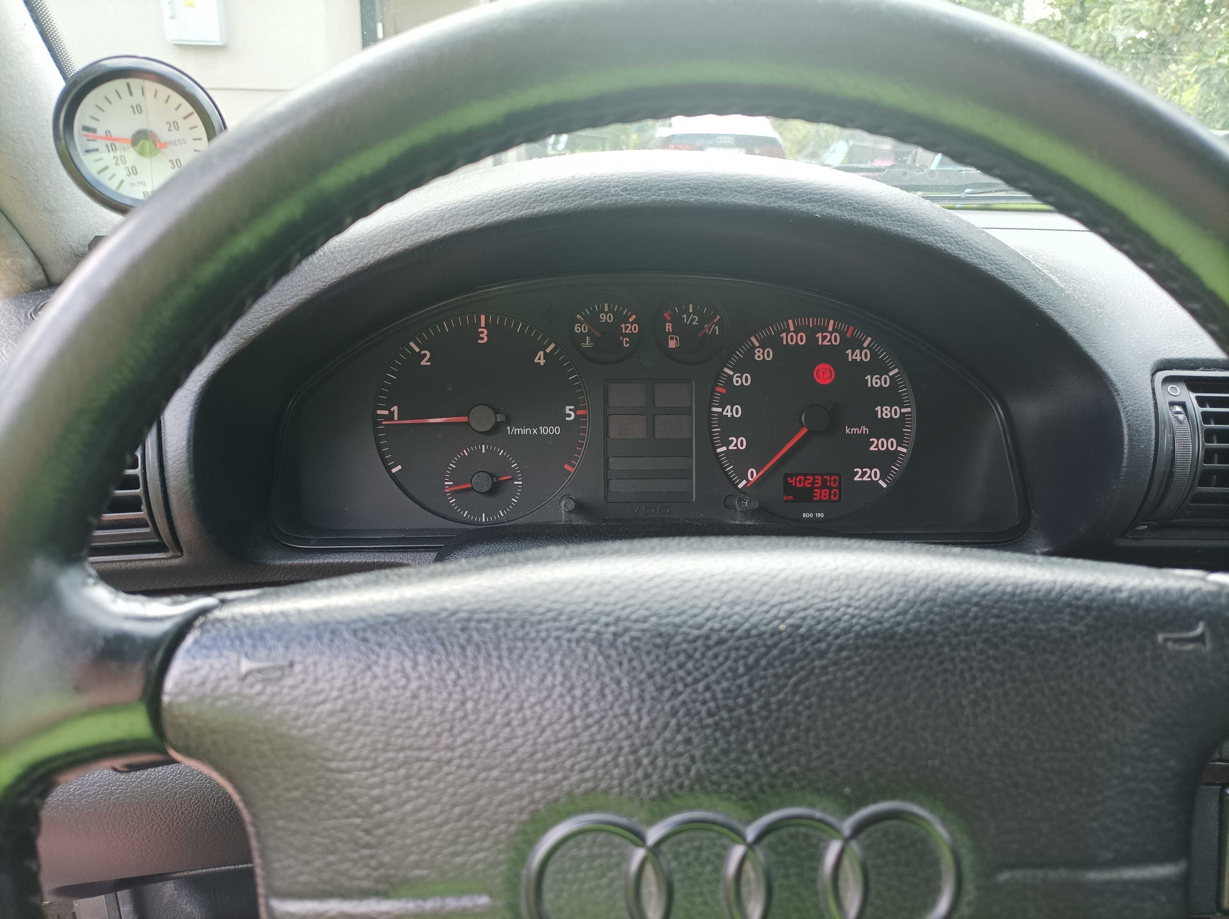 Audi A4 B5 1.9 TDI AFN 110KM – sprawne, zadbane mechanicznie
