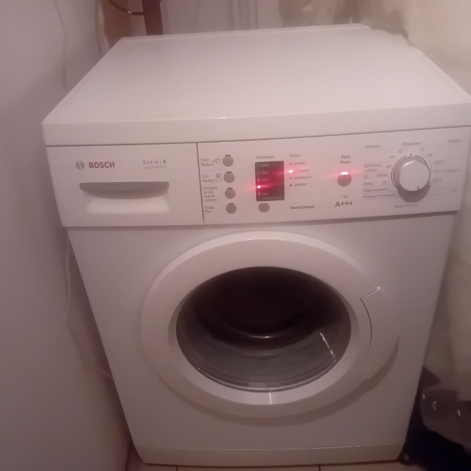 Pralka Bosch Serii 4 VarioPerfect