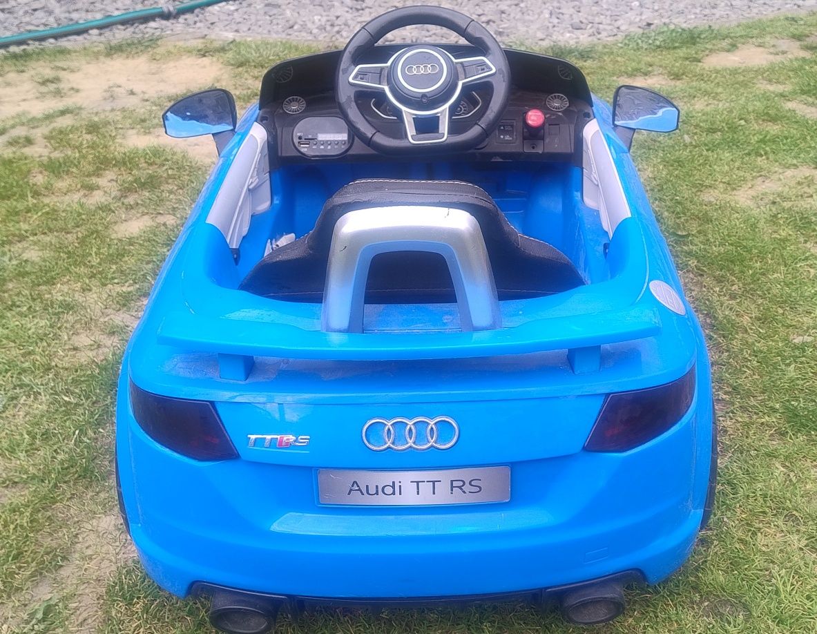 Audi TT na akumlator