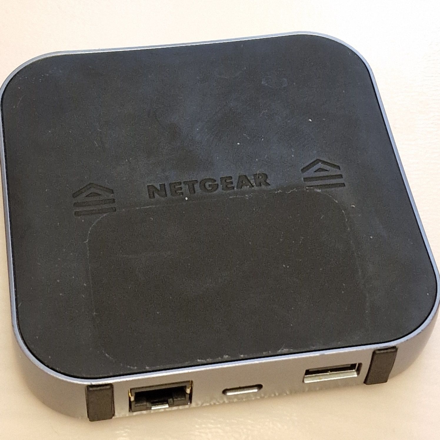 Netgear M1 Modem LTE mobilny agregacja pasm, gwarancja