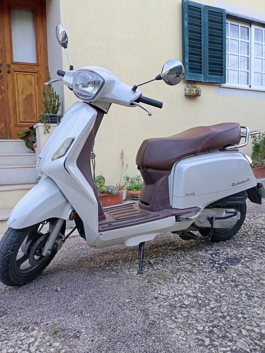 Scooter zahara 50
