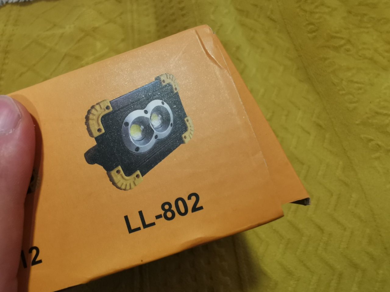 Przenośna lampa kempingowa Ll-802 na baterie/akumulatory
