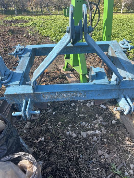 Бурякопідкопувач