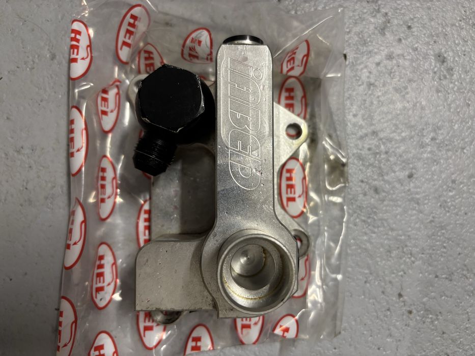 Kit radiador de oleo Hel Performance para MQB 2.0 TSI