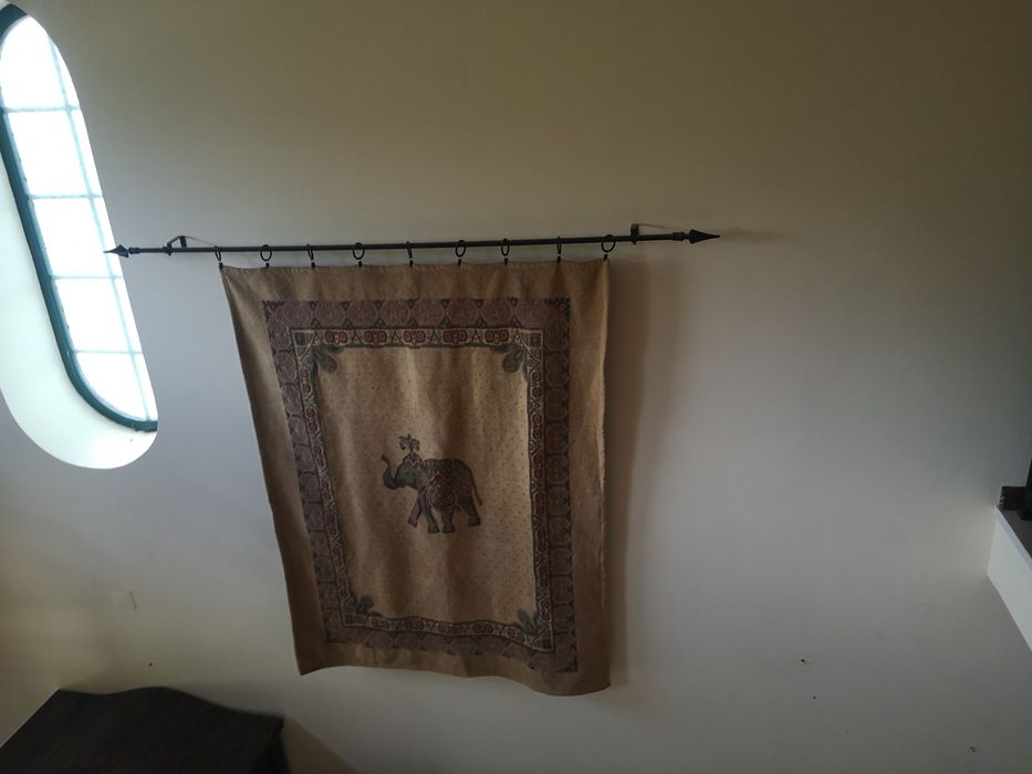 Vendo 3 mantas com diversos padrões