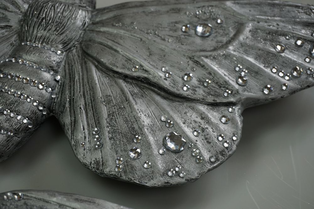 Ćma motyl dekoracja ścienna srebrna
