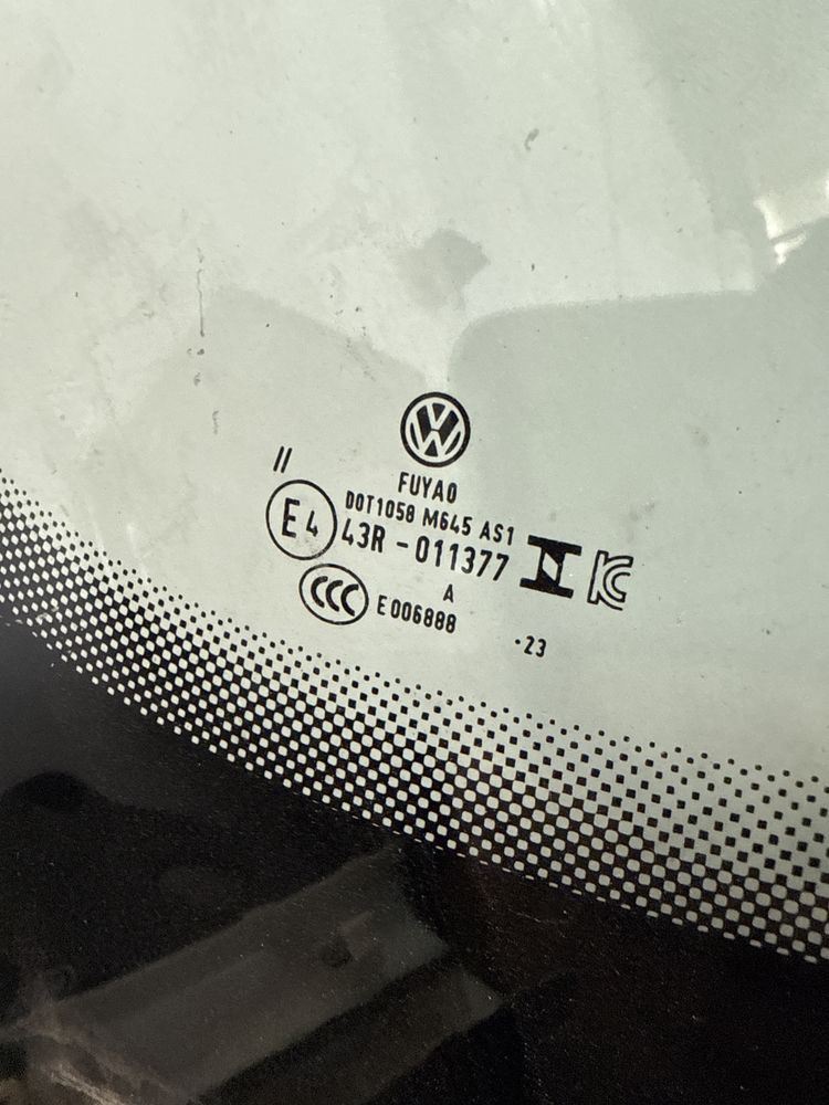 Szyba czołowa VW Arteon kamera 23r